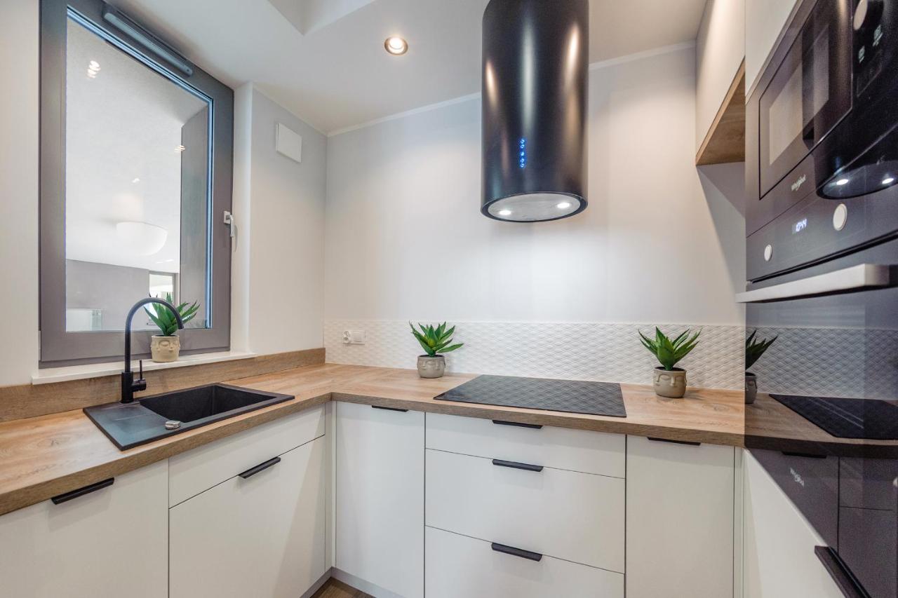 Plac Unii - Premium Apartments Гдиня Екстериор снимка