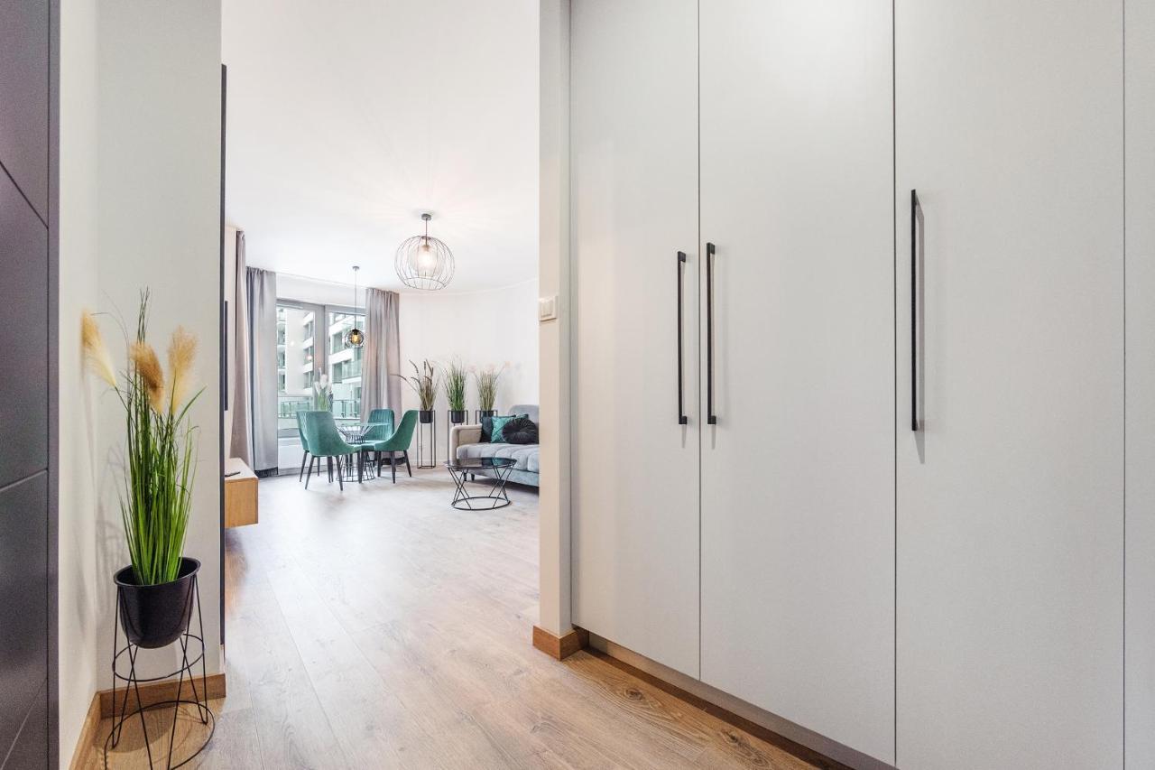 Plac Unii - Premium Apartments Гдиня Екстериор снимка