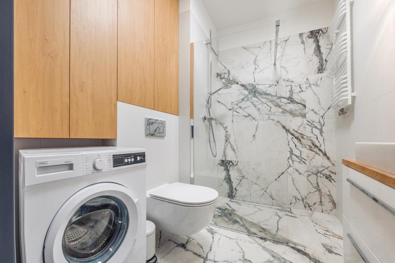 Plac Unii - Premium Apartments Гдиня Екстериор снимка